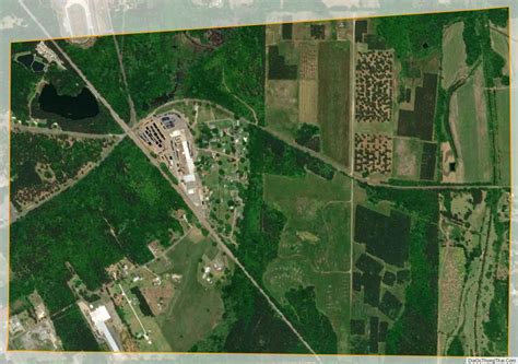 Detailed Satellite Map of Bonbon .